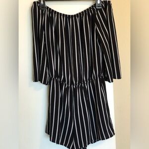 🎬Ambiance Black and White Striped Romper